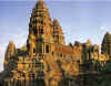 Angkor Wat central tower .jpg (26391 bytes)